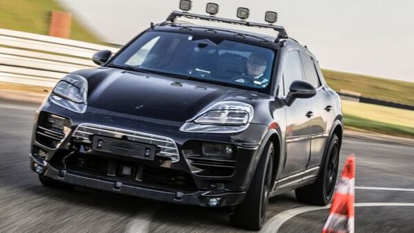 Porsche Macan EV delayed to 2024 over slow software development