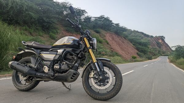 The TVS Ronin 225 takes on the Royal Enfield Hunter 350

 | Tech Reddy