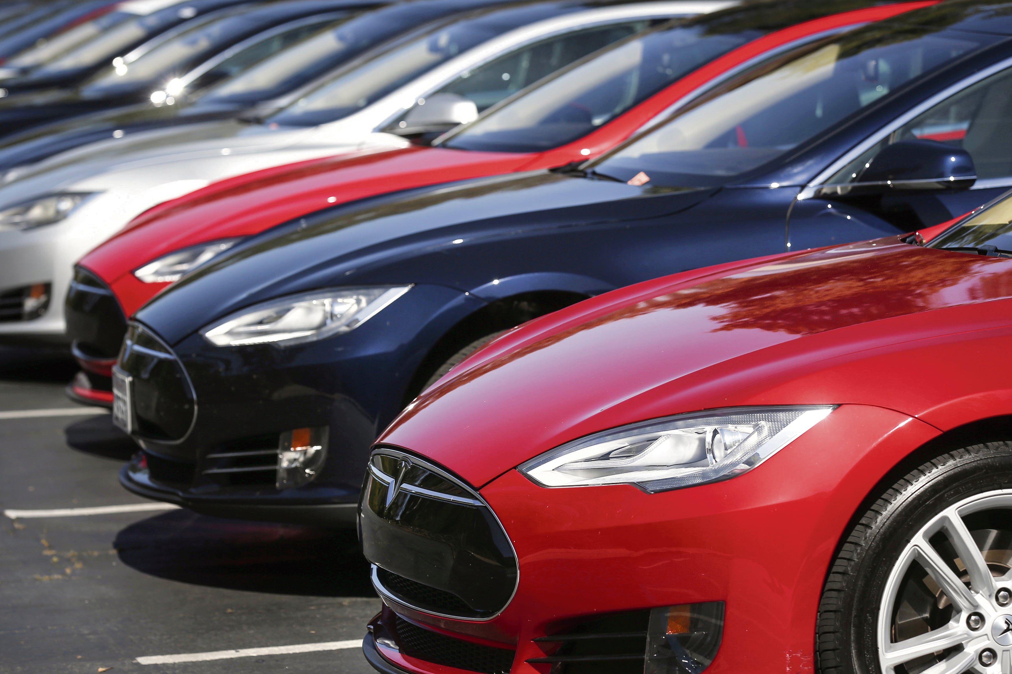 Tesla in land of Lamborghini and Ferrari? | HT Auto