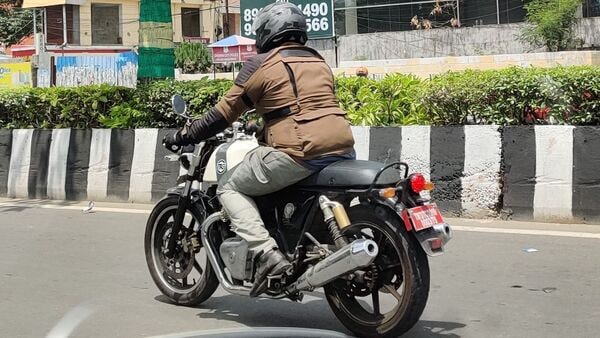 Royal Enfield Continental GT 650 with alloy wheels spotted on Indian roads.