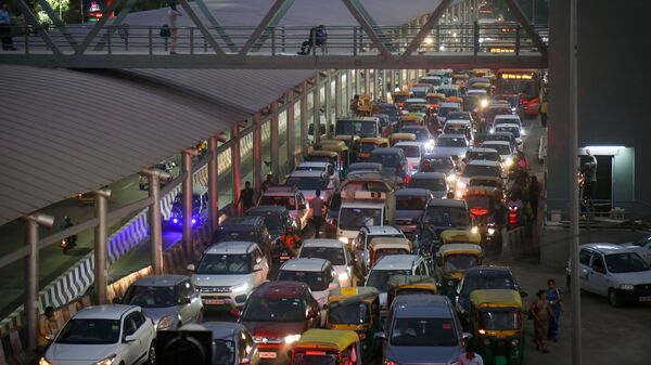 Traffic jam on Mathura Road near Ashram Chowk, in New Delhi, India, (Picture used for representation purposes only) on Friday, September 30, 2022. (Photo by Sanchit Khanna / Hindustan Times) (Times) Hindustan newspaper)