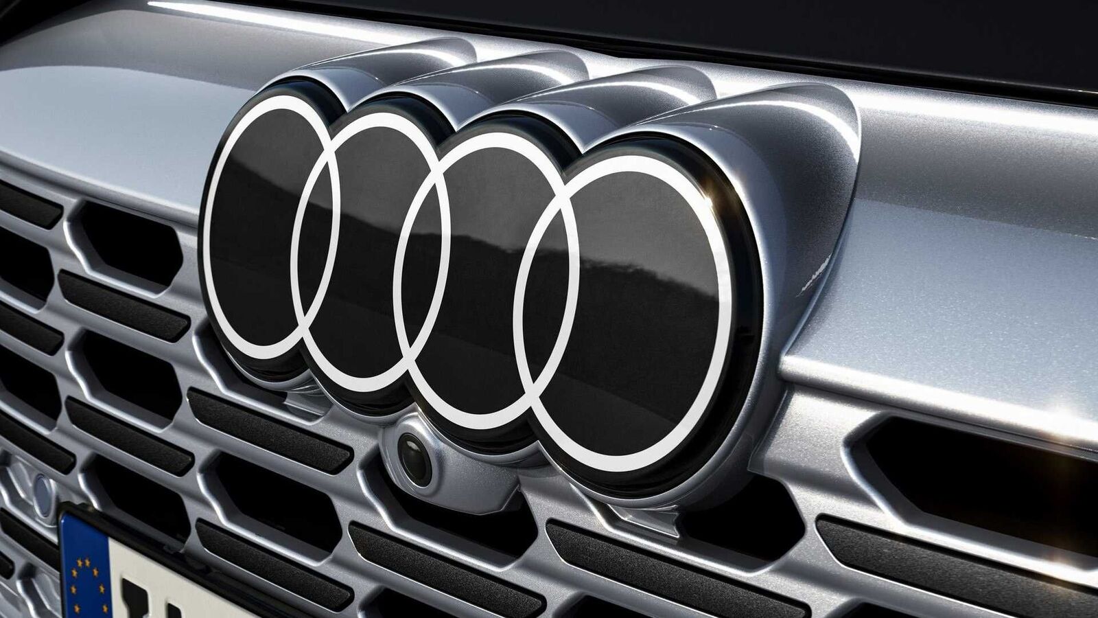 Audi logo gets digitalized makeover, gets a flatter 2D appearance