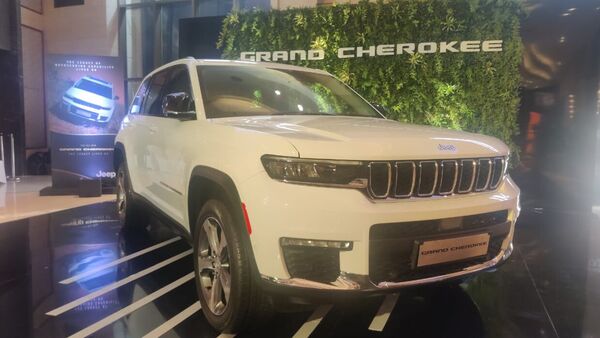 Jeep India has launched the 2022 Grand Cherokee in the country at ₹77.5 lakh (ex-showroom) as its biggest and costliest SUV here. The SUV is already available in the global market, Jeep India has launched the 2022 Grand Cherokee in the country at <span class='webrupee'>₹</span>77.5 lakh (ex-showroom) as its biggest and costliest SUV here. The SUV is already available in the global market,