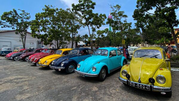 The event saw several recently restored Split Glass Beetles and a wide range of Volkswagen Trucks from the original models to today's Bay window models.
