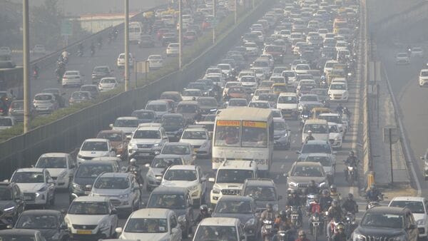 Vehicles stuck in a heavy traffic jam. File photo used for representational purpose only (Yogendra Kumar)