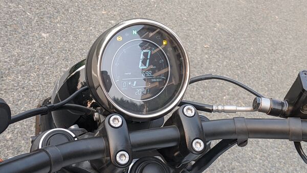 The instrument cluster is shared with Yezdi Roadster and is hard to read under direct sunlight. The instrument cluster is shared with Yezdi Roadster and is hard to read under direct sunlight.