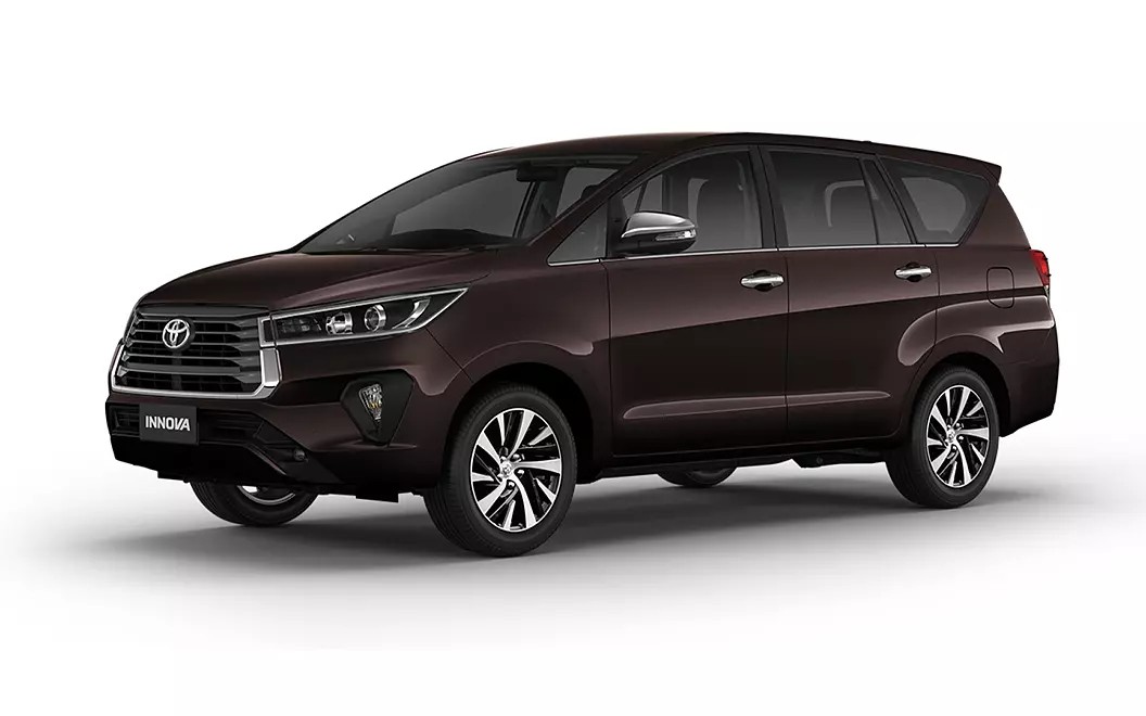 The Toyota Innova Crysta will continue to be on sale alongside the Innova HyCross The Toyota Innova Crysta will continue to be on sale alongside the Innova HyCross