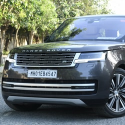The Range Rover is offered in four variants - SE, HSE and Autobiography, with a First Edition available only in the first year of production and comes with a number of updates over the Autobiography model. 