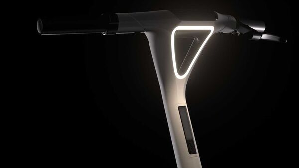 The scooter comes with a Flowfold system that can be activated at the touch of a button. The scooter comes with a Flowfold system that can be activated at the touch of a button.