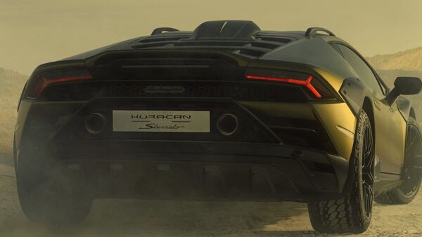 The top speed of Huracan Sterrato is 260 kmph. It can hit 0-100 kmph in 3.4 seconds and 0-200 kmph in 9.8 seconds. The top speed of Huracan Sterrato is 260 kmph. It can hit 0-100 kmph in 3.4 seconds and 0-200 kmph in 9.8 seconds.