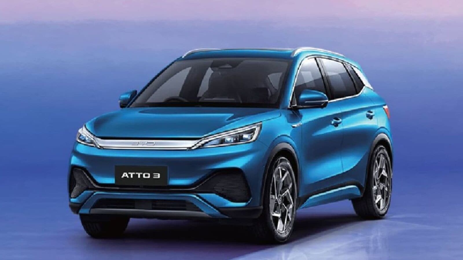 BYD Atto 3 electric SUV garners 1,500 bookings within a month