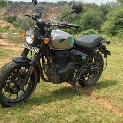 Adjusting the engine idle speed can be done using a few easy steps.