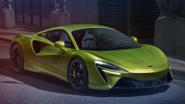 McLaren Artura hybrid supercar is the latest model of the British car company.