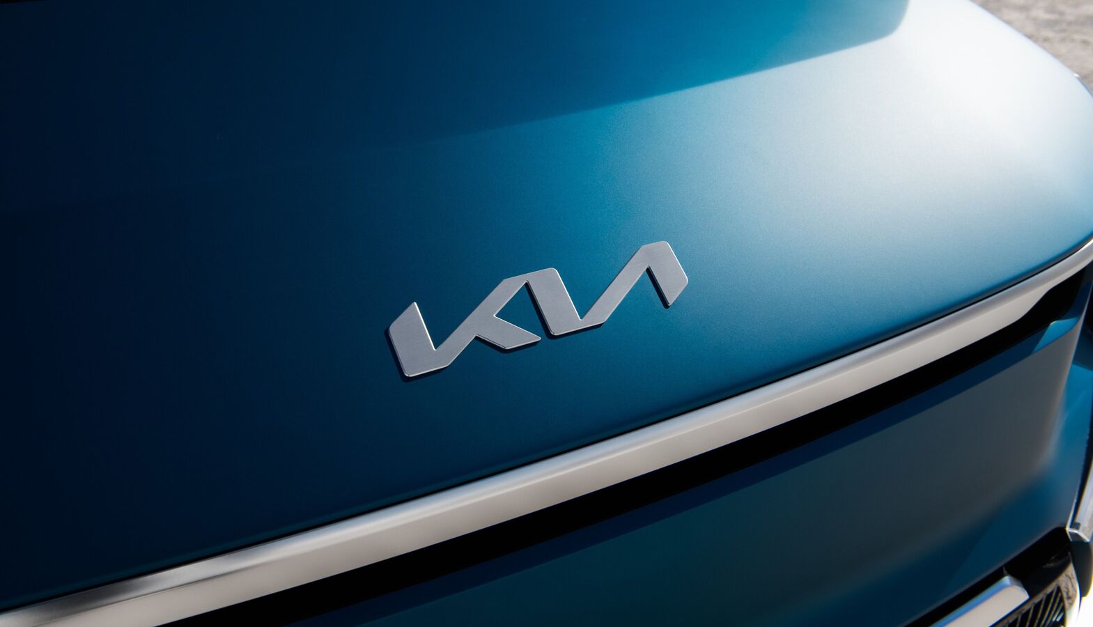 This three-row electric SUV is coming to India