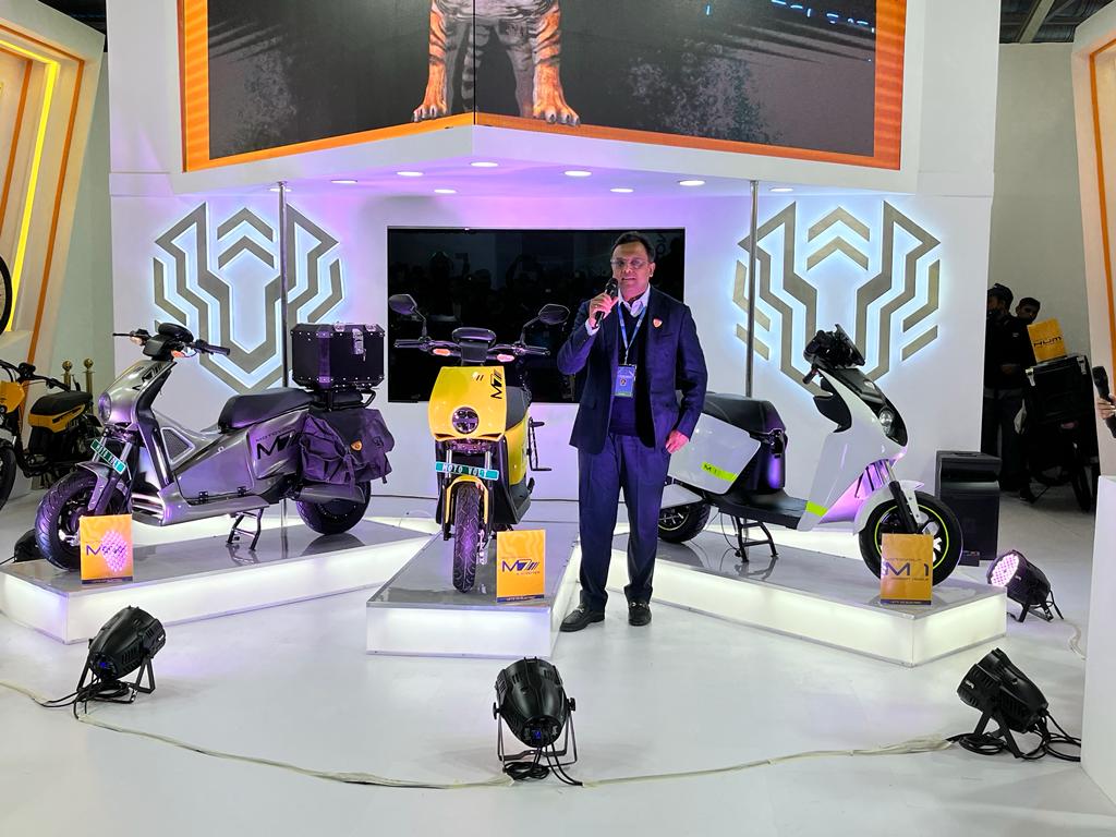 Motovolt M7 electric scooter at Auto Expo 2023