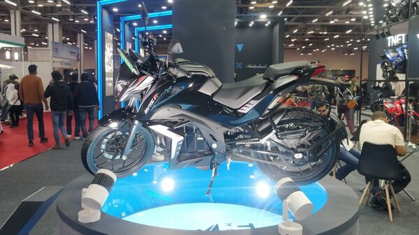 The Tork Kratos R is powered by an axial flux PMS motor tuned for 12 bhp and 38 Nm and a top speed of 105 kmph