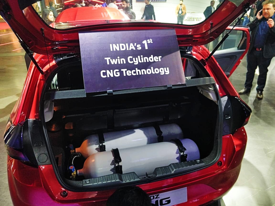 The smaller twin cylinders are placed cleverly ensuring that the boot space is not compromised too much Tata Altroz iCNG