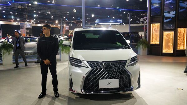 The Lexus LM luxury MPV will arrive in India as a rival to the Toyota Vellfire. Both models share the same underpinnings