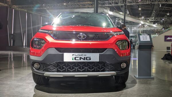 Tata Punch iCNG with dual-cylinder tech showcased at Auto Expo 2023 ...