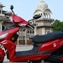 The Hop Leo high-speed variant promises a range of 120 km on a single charge
