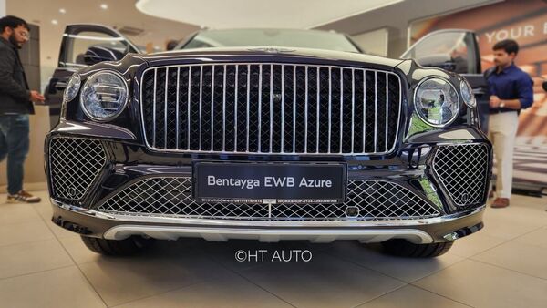 It is offered in two variants. There is 1st Edition and Azure. The prices of the Bentley Bentayga Extended Wheelbase starts at ₹6 crore (ex-showroom, New Delhi) It is offered in two variants. There is 1st Edition and Azure. The prices of the Bentley Bentayga Extended Wheelbase starts at <span class='webrupee'>₹</span>6 crore (ex-showroom, New Delhi)