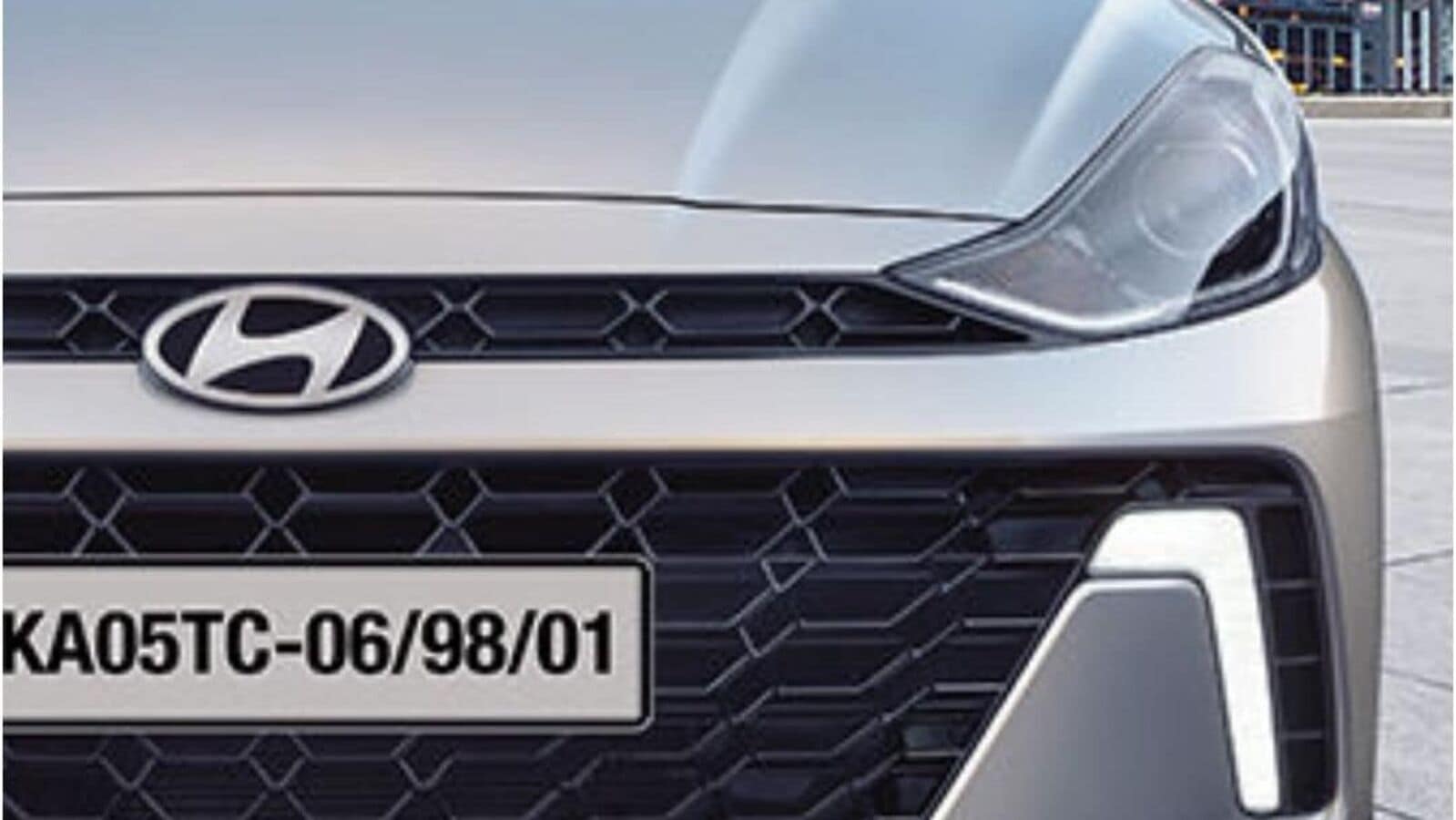 Hyundai Aura Facelift Launch Updates On The Subcompact Sedan Ht Auto