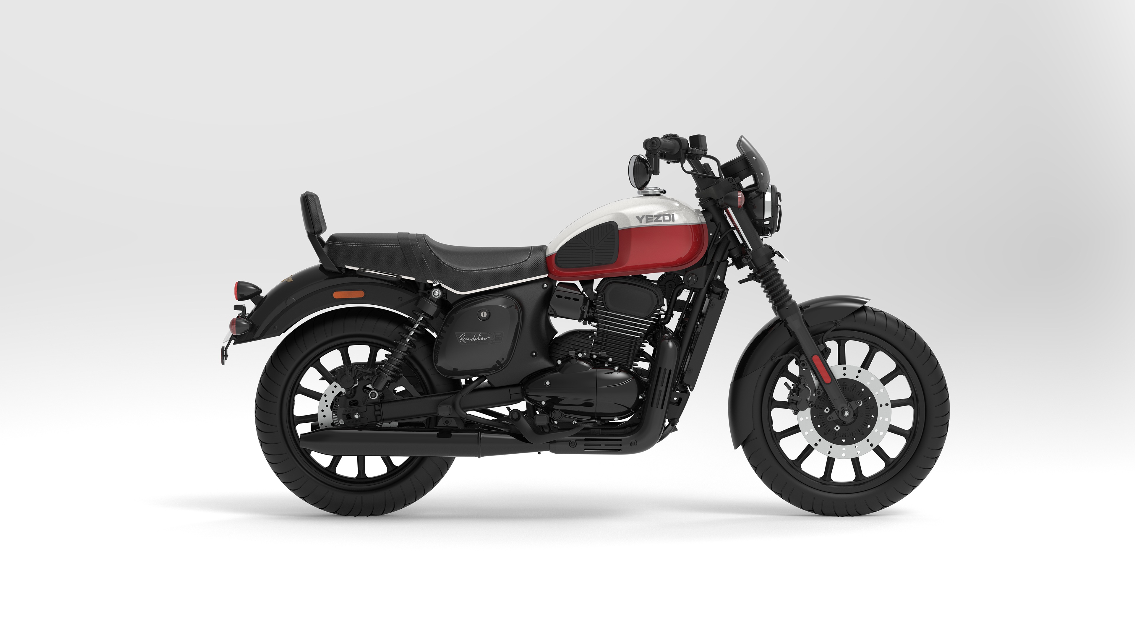 Yezdi Roadster: Yezdi Roadster ఢిల్లీ ఎక్స్ షో రూమ్ ధరను రూ. 2,03,829 గా నిర్ణయించారు.&nbsp;