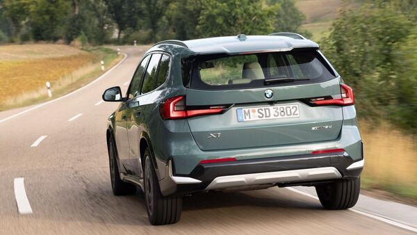 The exterior and the interior of the new X1 has been redesigned. The exterior and the interior of the new X1 has been redesigned.
