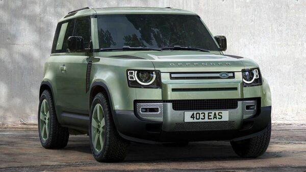 Land Rover Defender EV in the works; debut in 2025