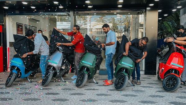 Customers receiving their new Ola electric scooters.  (Photo provided by: Twitter/bhash)