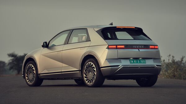It generates a power output of 214 bhp and 350 Nm of torque. It generates a power output of 214 bhp and 350 Nm of torque.