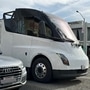 Tesla Semi with lidar sensors (@klwtts/Twitter)