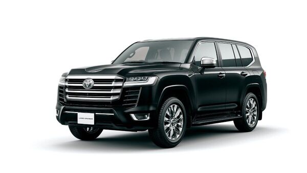 The India-spec Toyota Land Cruiser LC300 gets only the 3.3-litre V6 diesel engine with 305 bhp and 700 Nm Toyota Land Cruiser LC300