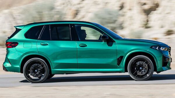 Dimensionally, the updated BMW X5 M Competition appears same as the previous model. Dimensionally, the updated BMW X5 M Competition appears same as the previous model.