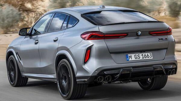 The SUV is capable of running at a top speed of 249 kmph, which can be upgraded to 285 kmph through a optional performance package. The SUV is capable of running at a top speed of 249 kmph, which can be upgraded to 285 kmph through a optional performance package.