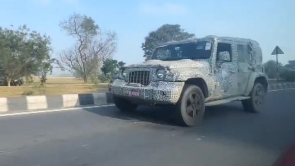 Mahindra Thar 5-door spotted ahead of launch, will rival Maruti Jimny | HT  Auto