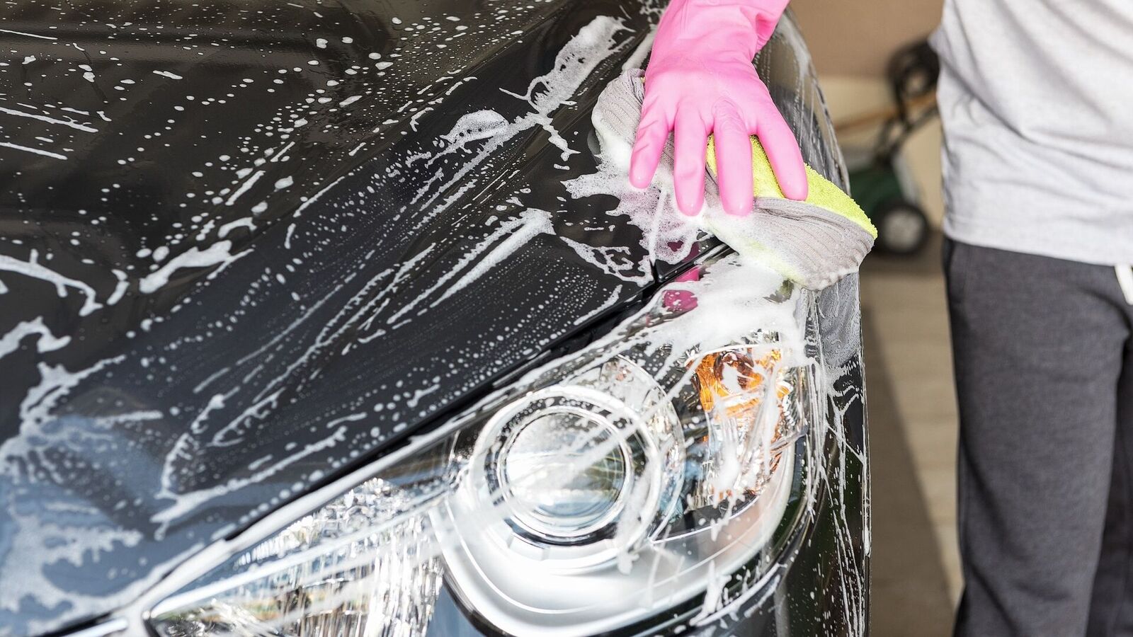 Here's how to protect your car from Holi stains: Key steps