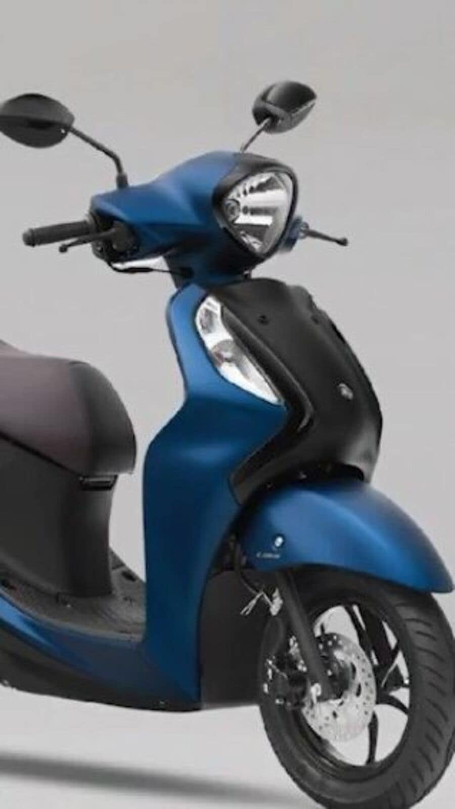 Yamaha fascino front box hot sale