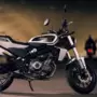 The motorcycle rides on 17-inch alloy wheels that are wrapped in 120/70 tyre in the front and a 160/60 tyre at the rear.&nbsp;