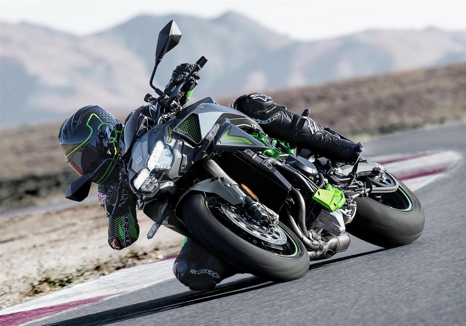 2023 Kawasaki Z H2 SE Gets More Advanced Kawasaki Electronically Controlled Suspension With Showa's Skyhook Technology