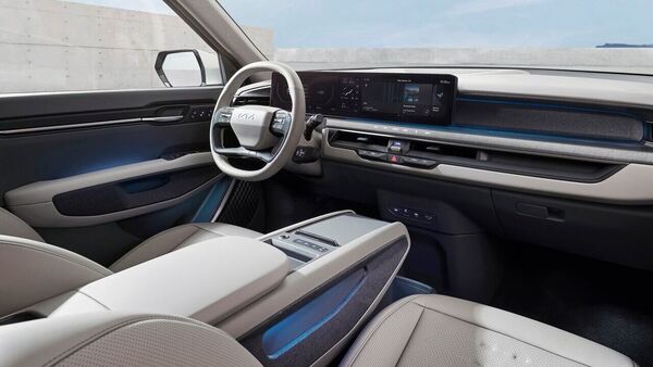 The center console is equipped with ample storage options, including a spacious compartment located at its base. The center console doors are further designed to add to the overall refinement of the interior space. The center console is equipped with ample storage options, including a spacious compartment located at its base. The center console doors are further designed to add to the overall refinement of the interior space.