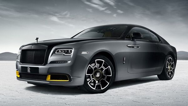 Rolls Royce Wraith Black Badge Look  Dourado Luxury Cars