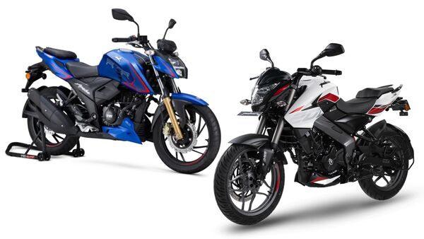 For 2023, Bajaj has updated the Pulsar NS200 with a more advanced front suspension and the instrument cluster now shows more information.