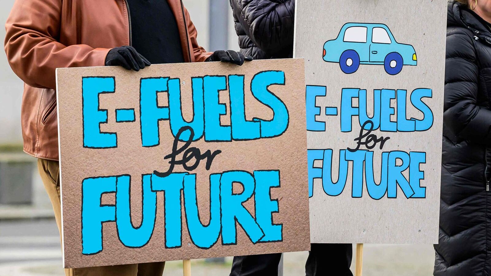 Germany, EU Strike Deal For E-fuel Cars, To Help Luxury Carmakers Like ...