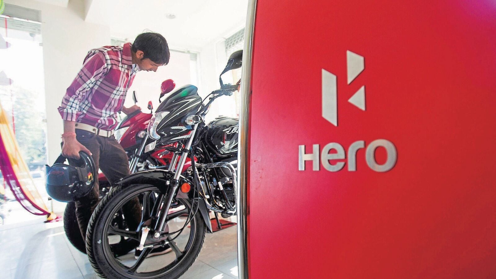 Hero MotoCorp appoints Niranjan Gupta as new CEO with effect from May 1
