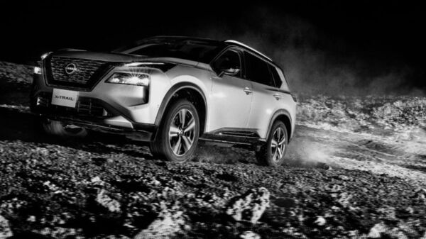 Nissan X-Trail SUV