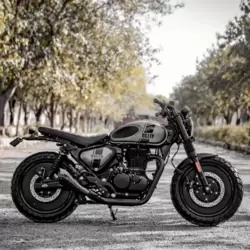 Neev Motorcycles made a lot of cosmetic changes to the Royal Enfield Hunter 350 to make it into a scrambler.