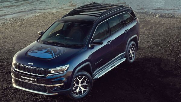 The Jeep Meridian Upland is more adventure-oriented and targets customers that are more outdoorsy The Jeep Meridian Upland is more adventure-oriented and targets customers that are more outdoorsy