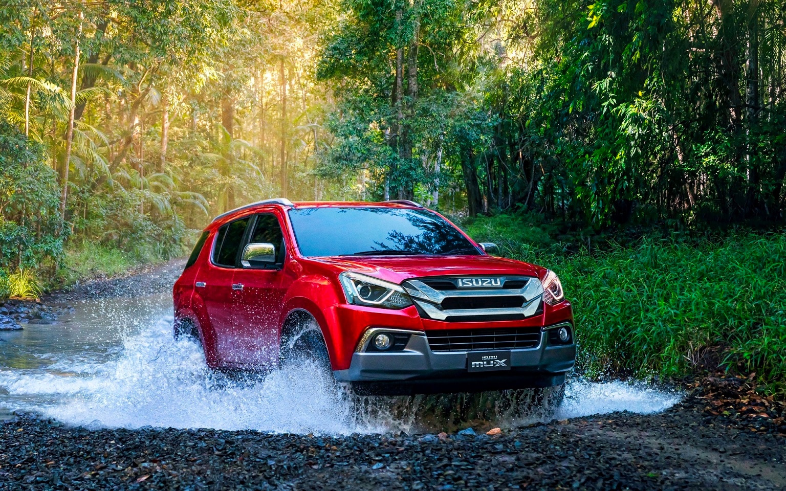 The MU-X now has a more aggressive front grille. The MU-X now has a more aggressive front grille.