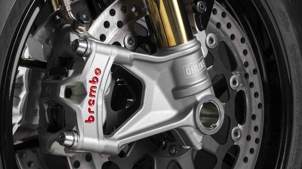 Braking duties are done by Brembo Stylema Calipers and twin 320 mm discs in the front. Braking duties are done by Brembo Stylema Calipers and twin 320 mm discs in the front.